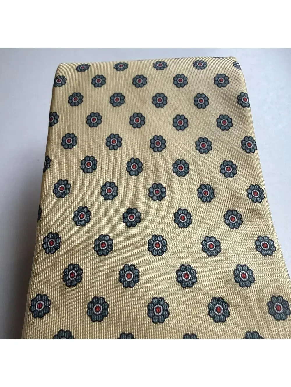 Vintage Lands’ End 100% Silk Necktie Made in USA Yellow Floral Medallion Tie
